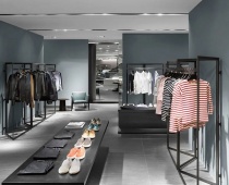 Các lưu ý khi decor shop quần áo nhỏ bạn nên biết